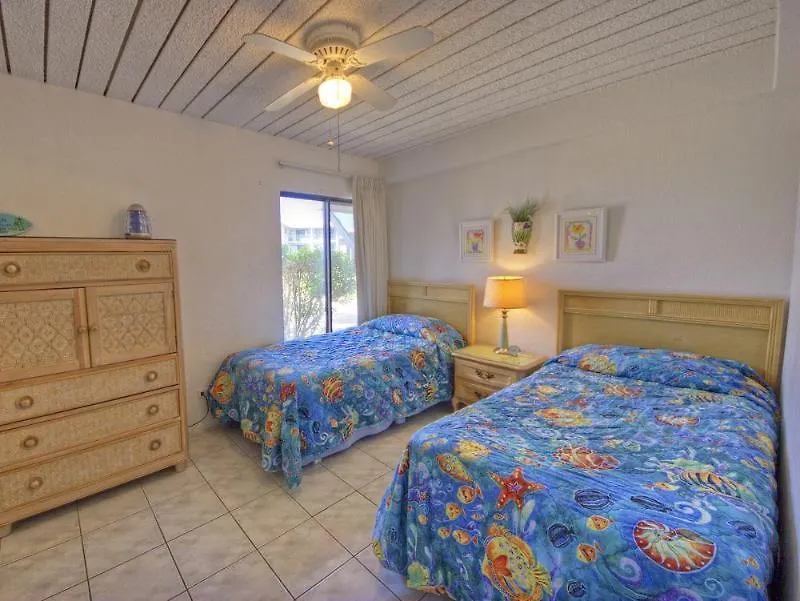 Treasure Island Condominiums location